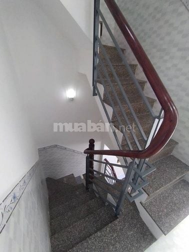 Nhà 4 tầng – 5PN – Gần hẻm xe hơi Dương Bá Trạc, Q.8 – Giá chỉ 3.9 tỷ
