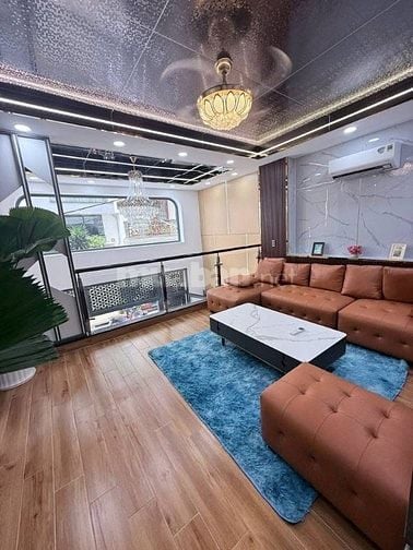 🎯 Tâm điểm nhà phố Tân Hàng Quận 5| hẻm 5m xe ô tô di chuyển dễ dàng