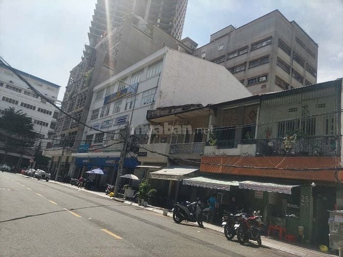 Tòa Nhà Nguyễn Văn Thủ Quận 1-12x22m -5 tầng- HĐT 320tr/T-Giá 95 tỷ