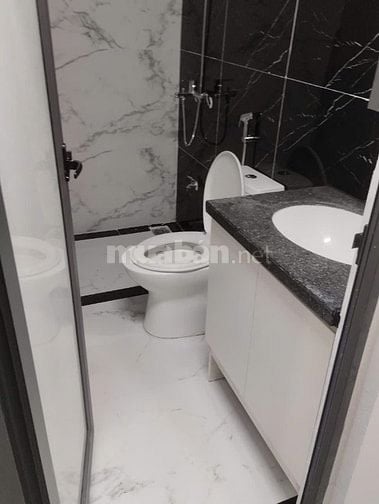 BÁN NHÀ NGÕ 61 SỐ 125 PHỐ LẠC TRUNG DT 43M2 MT 4M CÁCH Ô TÔ 40M SỔ ĐỎ