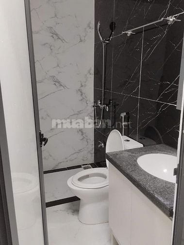BÁN NHÀ NGÕ 61 SỐ 125 PHỐ LẠC TRUNG DT 43M2 MT 4M CÁCH Ô TÔ 40M SỔ ĐỎ