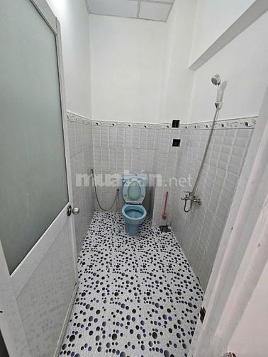 Cho thuê nhà hẻm oto 1 trệt 1 lầu 4x15 Phan Huy Ích giá 9,5 tr 