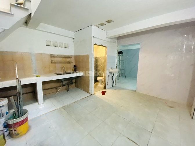 🏠 BÁN NHÀ MẶT TIỀN HẺM XE HƠI – CÁCH HUỲNH TẤN PHÁT VÀI CĂN 