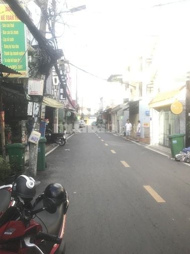 🏠 BÁN NHÀ MẶT TIỀN HẺM XE HƠI – CÁCH HUỲNH TẤN PHÁT VÀI CĂN 