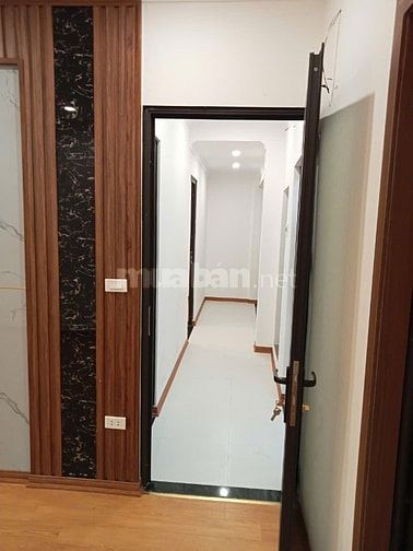 Bán nhà Ngọc Thụy, nhà đẹp ở luôn, 58m2, 8.2 tỷ