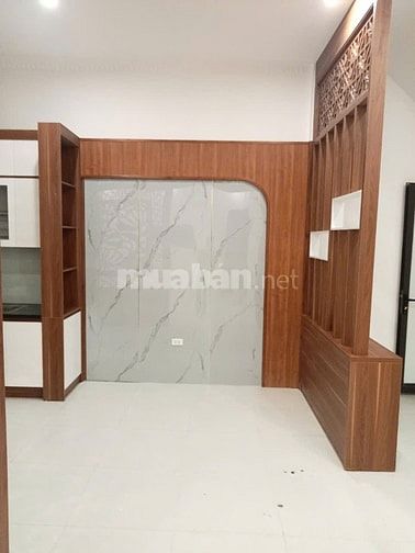 Bán nhà Ngọc Thụy, nhà đẹp ở luôn, 58m2, 8.2 tỷ