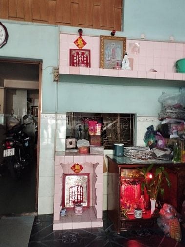 NHÀ MẶT TIỀN GIẤY TỜ HỢP LỆ CẦN BÁN 