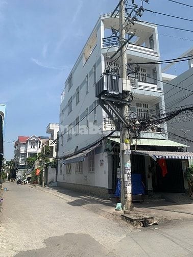Bán gấp nhà 3 lầu, 2 mặt tiền đường 6m quốc lộ 13
