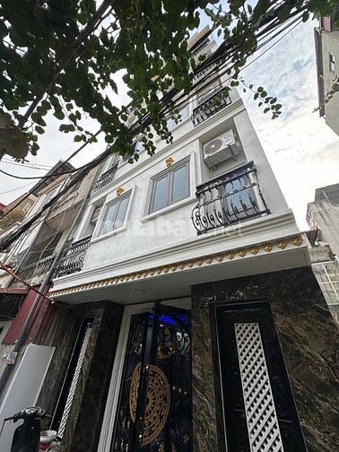 NHÀ ĐẸP 40M2 Ô TÔ VÀO NHÀ PHỐ PHÙNG CHÍ KIÊN