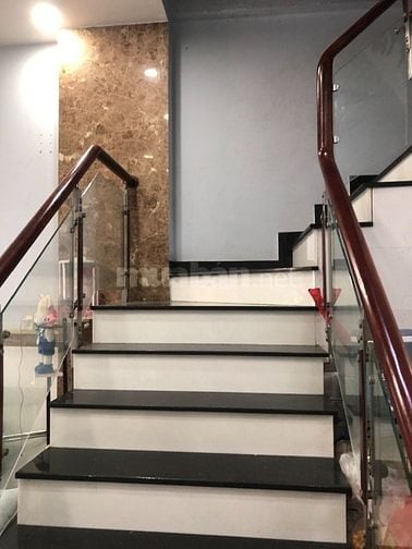 Bán 2 căn nhà MT TCH 08 (8x21), DTCN143m, ĐCT 25tr/tháng