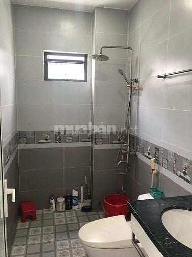 Bán 2 căn nhà MT TCH 08 (8x21), DTCN143m, ĐCT 25tr/tháng