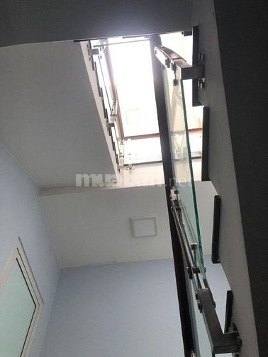 Bán 2 căn nhà MT TCH 08 (8x21), DTCN143m, ĐCT 25tr/tháng