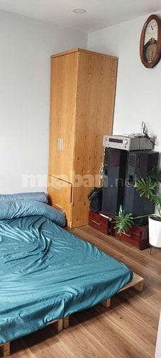 Chính chủ bán căn hộ Screc Towet