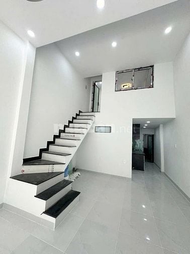 BÁN NHÀ KHU VỰC TÂN PHÚ         