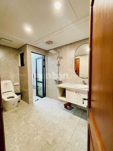 NGÕ NHỎ - CỰC THOÁNG - KINH DOANH ĐỈNH - TRUNG TÂM NGUYỄN SƠN