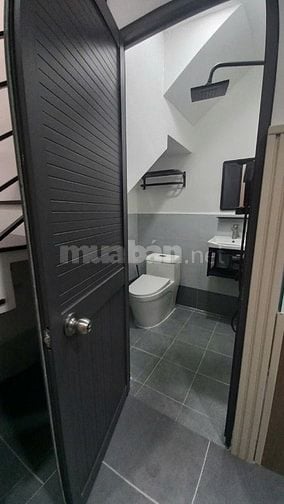 Nhà riêng tại đường Thạnh Xuân 21, Quận 12.