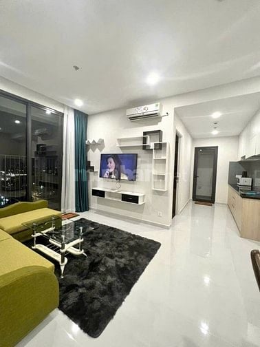 💥Cần bán gấp 1PN Emerald Golf View – View sân golf, lỗ gần 500tr!