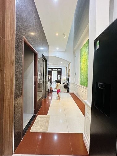 TRẦN HƯNG ĐẠO - HẺM 8M - DT 5.2m x 18m - CHỦ NGỘP 6 TỶ