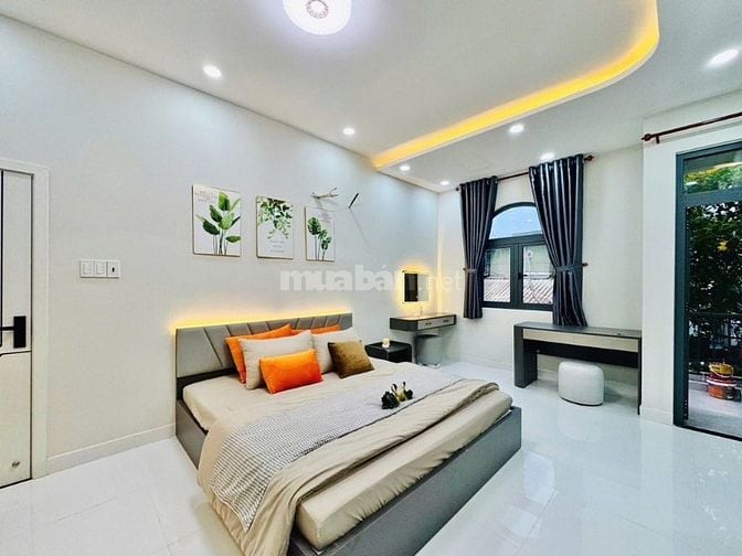 Bán nhà ngay Bạch Đằng, Bình Thạnh. Giá: 2 tỷ 520tr/ 68m2,sổ riêng