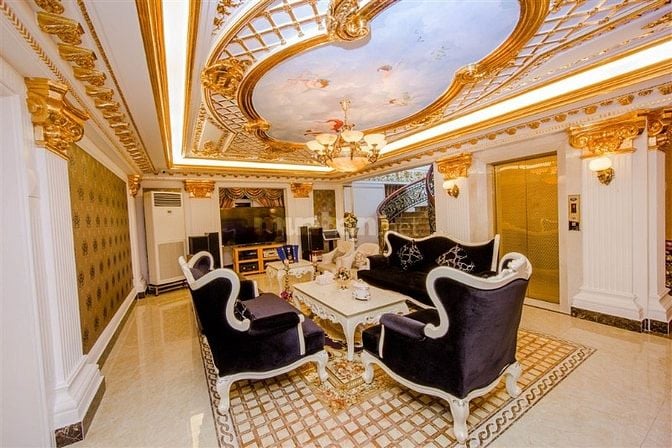 Bán biệt thư 2 mặt tiền Nguyễn Thanh Sơn Quận 2 giá 125 tỷ
