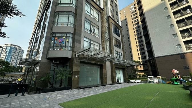 Bán sàn thương mại tầng 1  tòa chung cư cao cấp Vinata Tower - 289 KD