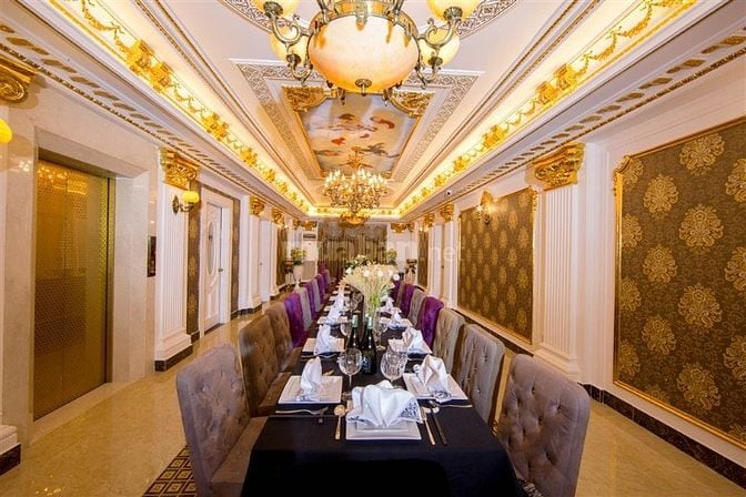 Bán biệt thư 2 mặt tiền Nguyễn Thanh Sơn Quận 2 giá 125 tỷ