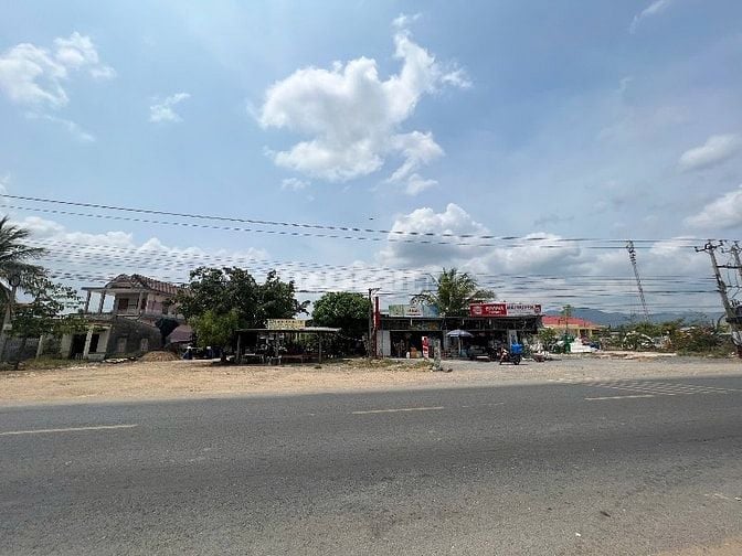 BÁN ĐẤT MẶT TIỀN QL26 ĐÃ CÓ 3000m2 THỔ CƯ/ DIỆN TÍCH gần 15.000m2
