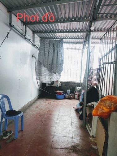 Nhà mới 45m2 có 2 phòng, gia 4,8 trieu, điều hoà, nóng lạnh, nhà vskk