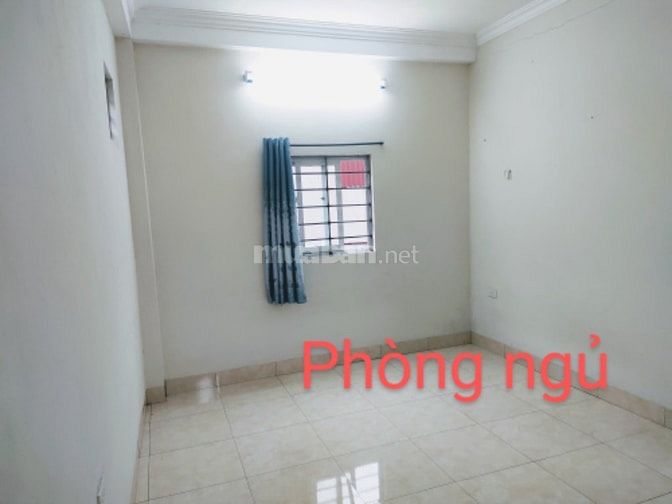 Nhà mới 45m2 có 2 phòng, gia 4,8 trieu, điều hoà, nóng lạnh, nhà vskk