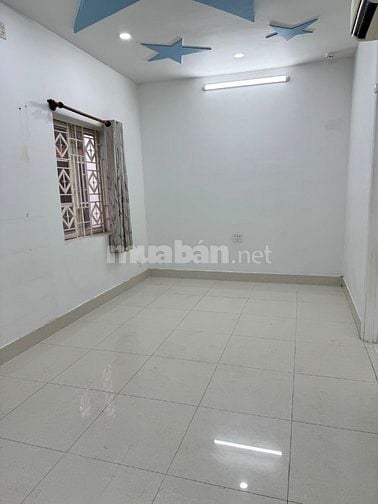 CHO THUÊ NHÀ MT NB TẠ QUANG BỬU P5Q8. KẾ GIAI VIỆT