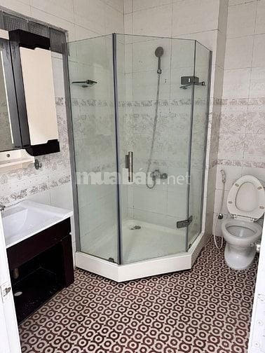 CHO THUÊ NHÀ MT NB TẠ QUANG BỬU P5Q8. KẾ GIAI VIỆT