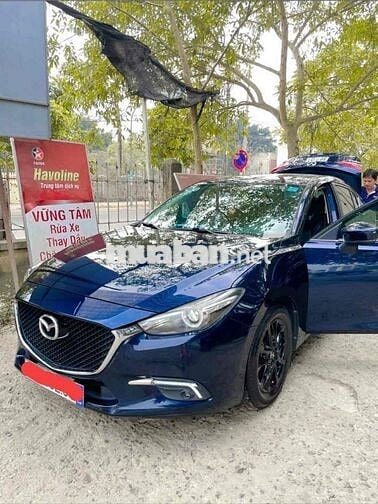 Mazda 3 2018 1.5 AT Sedan - 43000 km
