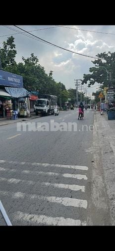 NHÀ MT ,đường gò ô môi ,Q7 -dt- 5x20 đúc 3 tầng sân thượng ,