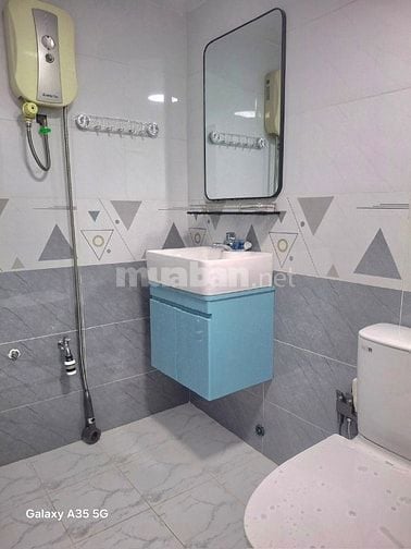 Bán nhà 165 Nguyễn Lâm, phường 6 quận 10