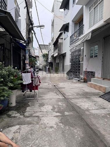 Cho thuê nhà hẻm 4m(XH) Đường số 4, P.B.H.Hòa A, Q.Bình Tân giá 8.5tr