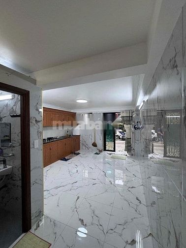 Cho thuê nhà hẻm 4m(XH) Đường số 4, P.B.H.Hòa A, Q.Bình Tân giá 8.5tr