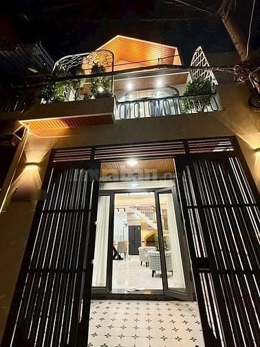 Huỳnh Văn Bánh 60M2 CHỈ NHỈNH 6 Tỷ