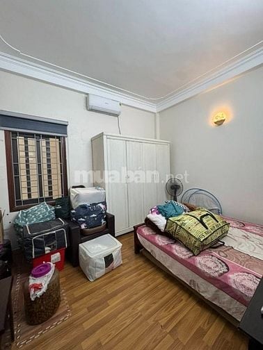 Bán gấp nhà phố Yên Hoà ở ngay, 51m2, 4 tầng, MT 4m, giá 12.9 tỷ