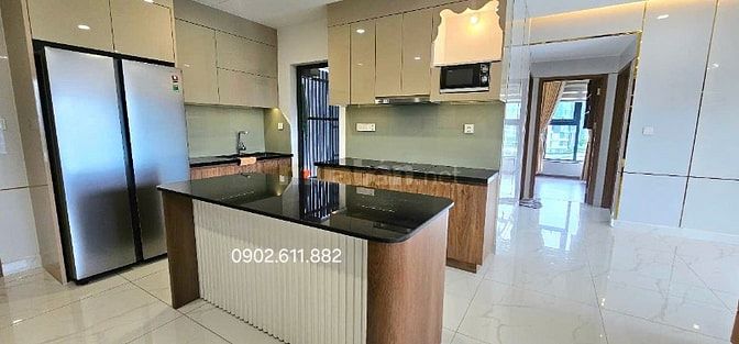 Cho thuê 3PN, 117m2 Diamond Plus full nt, 28tr, Celadon City Q.Tân Phú