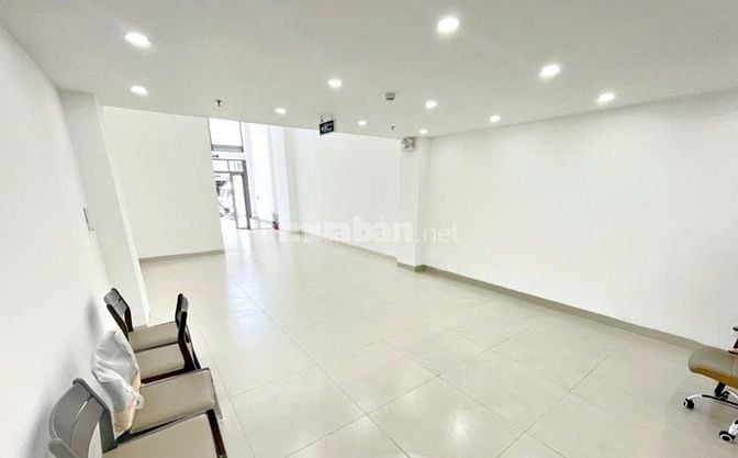 MẶT TIỀN ĐƯỜNG LỚN 2 CHIỀU, Mặt Bằng DT 80m, số 71 BẠCH ĐẰNG, KD TỰ DO