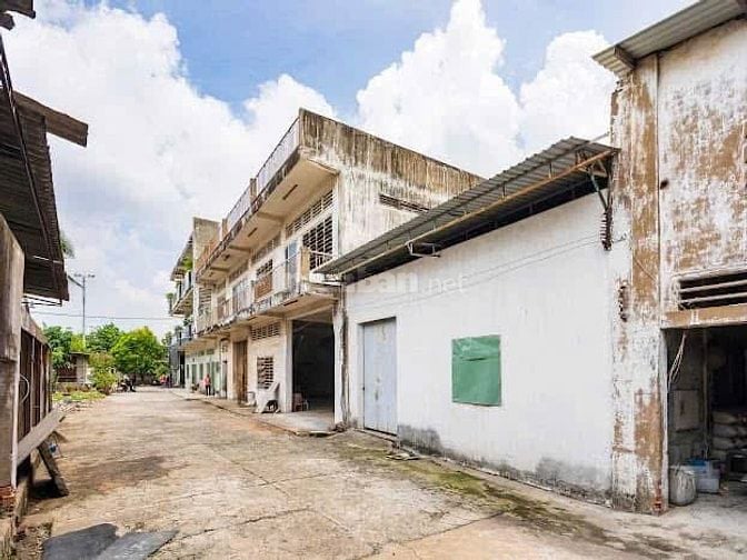 HẠ GIÁ SỐC – CHỈ CÒN 160 TỶ TL  SIÊU BẤT ĐỘNG SẢN MẶT TIỀN KHUÔNG VIỆT