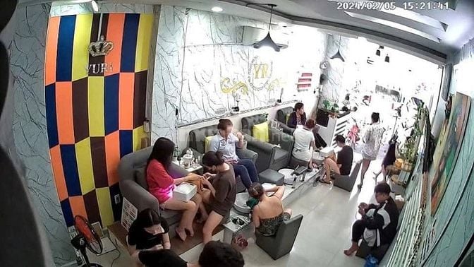 Sang tiệm Nial khu Cityland Ngã 5 Gò Vấp 