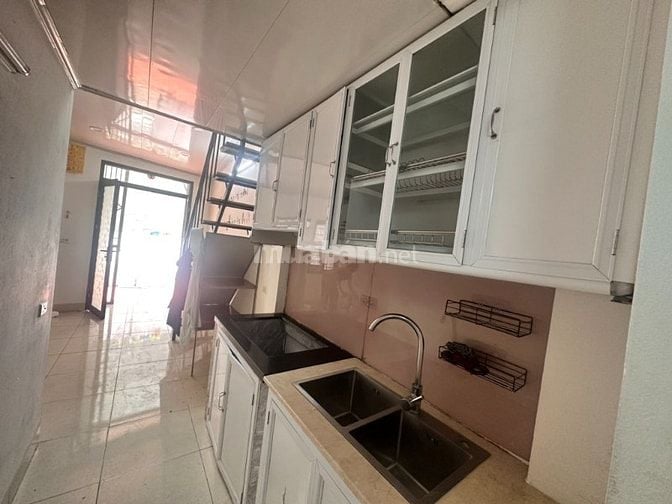 BÁN NHÀ PHỐ BẮC CẦU - CẤP 4 - GÁC XÉP 2PN - 32M2 - MT 4M - NHÌNH 3 TỶ 