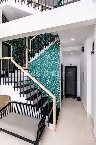 Tòa CHDV Phú Nhuận. DT 4.2x24m NH, 5 tầng giá 14 tỷ