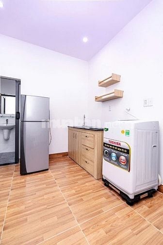 Tòa CHDV Phú Nhuận. DT 4.2x24m NH, 5 tầng giá 14 tỷ