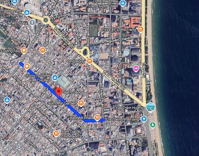 Bán nhà mặt tiền Bạch Đằng, trung tâm Nha Trang, cách biển chỉ 5 phút