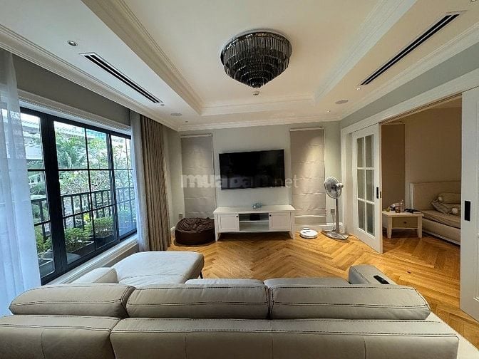 Bán toà nhà Nguyễn Văn Thủ, P. ĐaKao, Q1, 5 tầng, 125m2 ngang 8m
