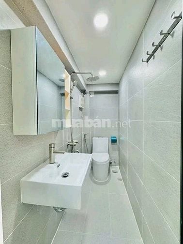 Xoay tiền bán gấp nhà Vĩnh Viễn, Quận 10. Giá 3,36 tỷ/52m2, hẻm xe hơi
