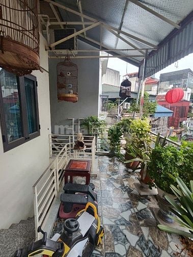 Chính chủ cần cho thuê tầng 3 căn hộ tập thể Lò Đúc giá 12 triệu