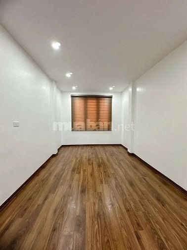 BÁN NHÀ LÕI ĐỐNG ĐA NGÕ NÔNG THÔNG RỘNG, 23/26M2, 5 TẦNG, GIÁ 5.7 TỶ